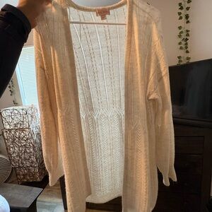 Women's Cream Sweater/Cardigan